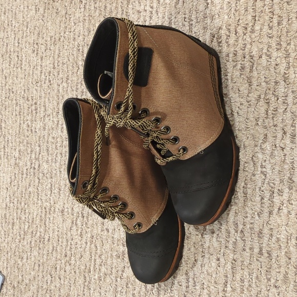 Sorel PDX Wedges - Picture 4 of 9